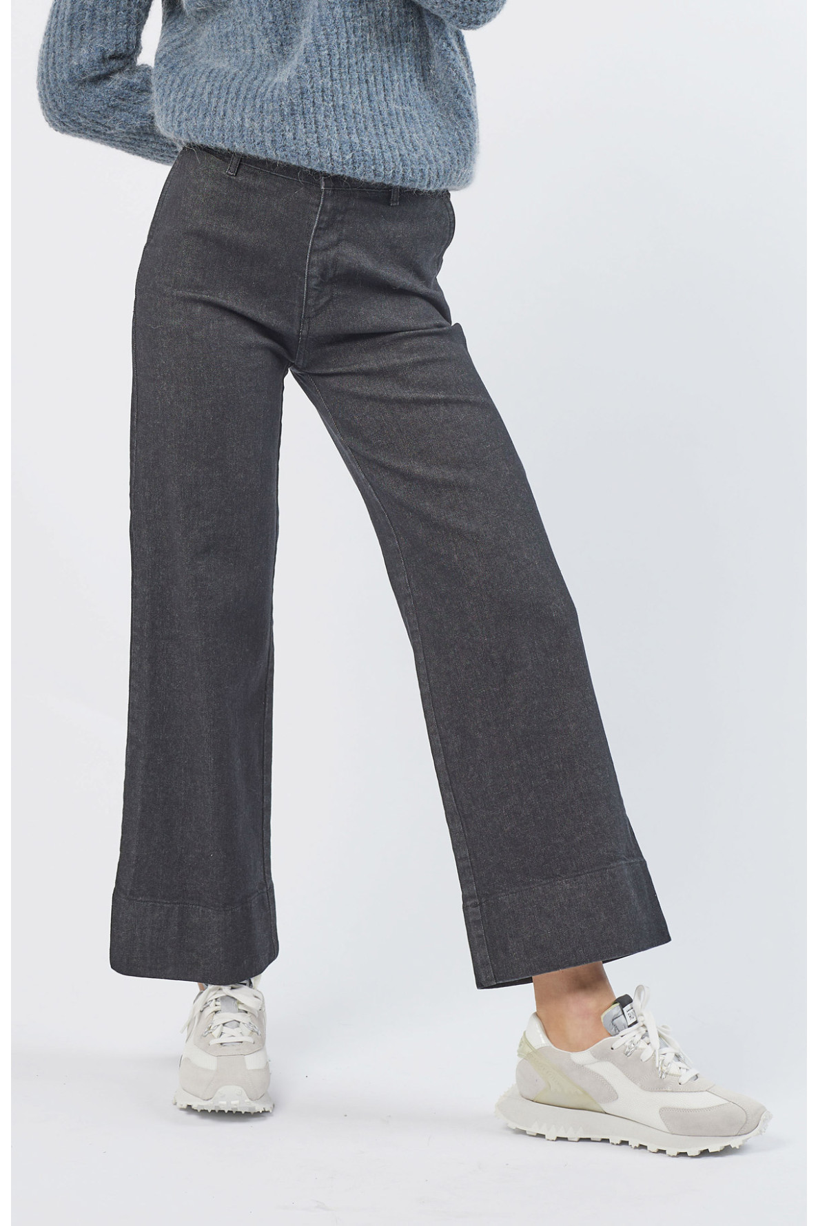 Straight cut jeans - 2