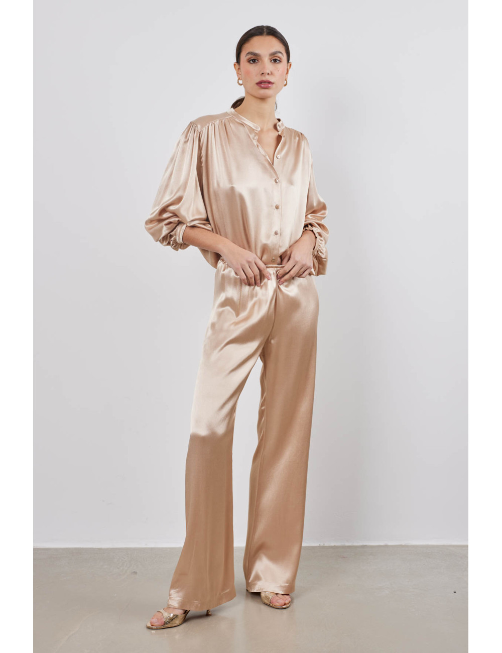 MAO COLLAR SATIN SHIRT - 