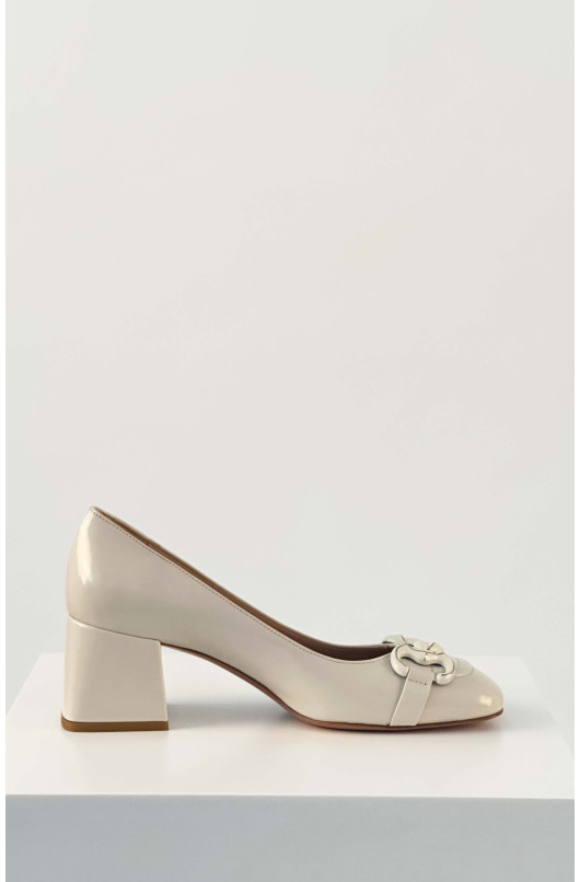 SQUARE-TOED HEELS - 5 -  - 5 