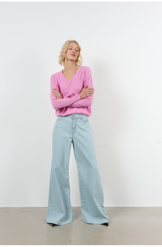pull col v boutons sur les manches - 4
