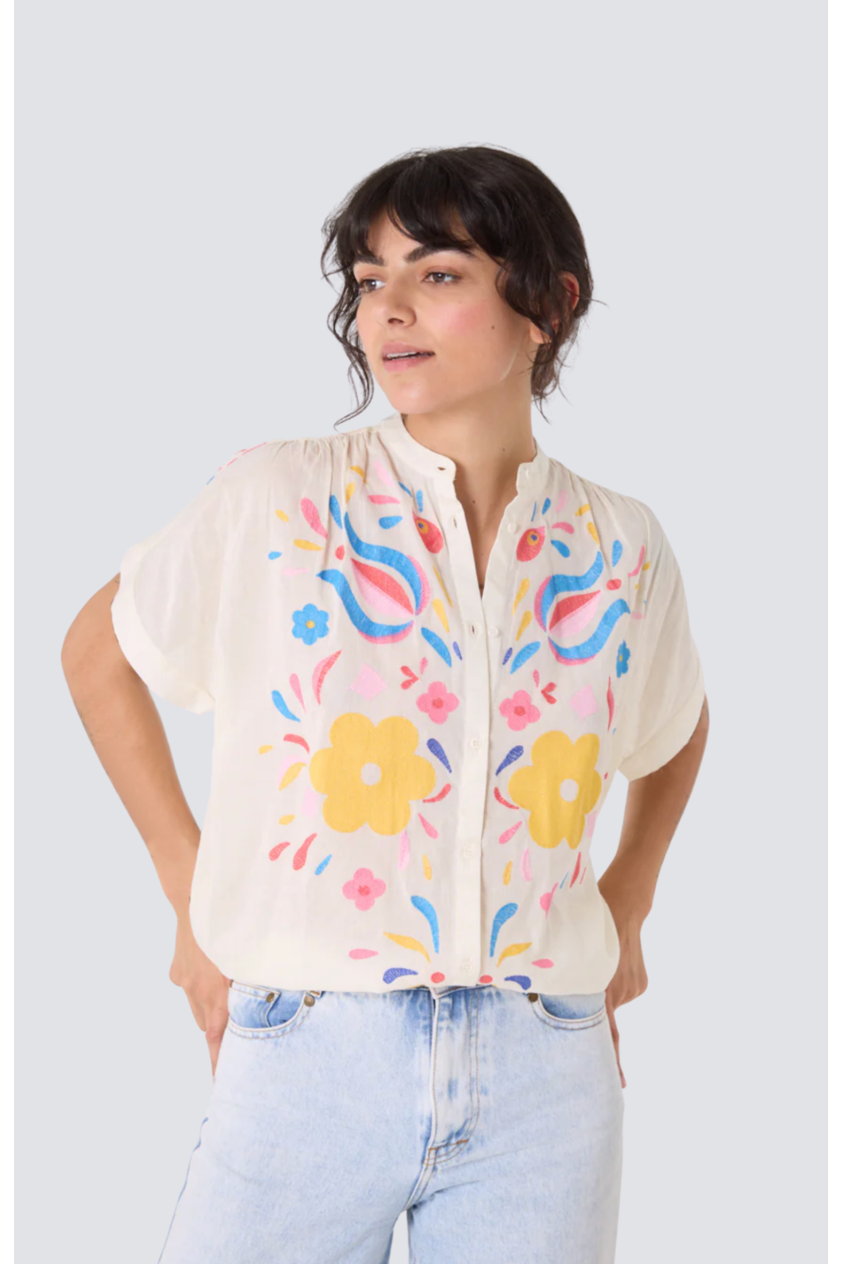 blouse brodée manches courtes col mao maya - 1